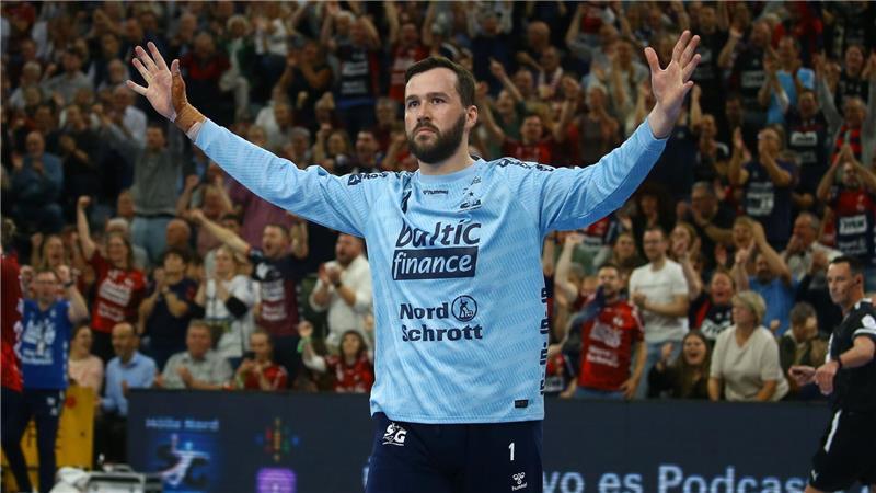 Flensburgs Handballer ringen Saint-Raphael nieder Benjamin Buric und die SG Flensburg-Handewitt hatte Saint-Raphael aus Frankreich zu Gast.