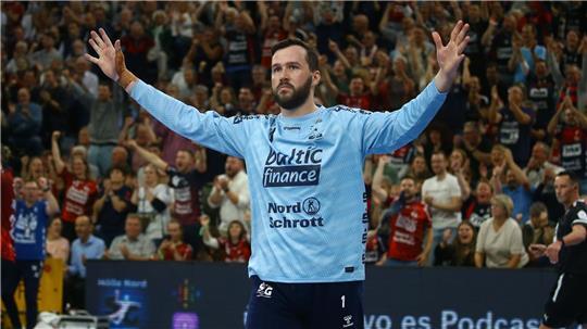 Benjamin Buric und die SG Flensburg-Handewitt hatte Saint-Raphael aus Frankreich zu Gast.