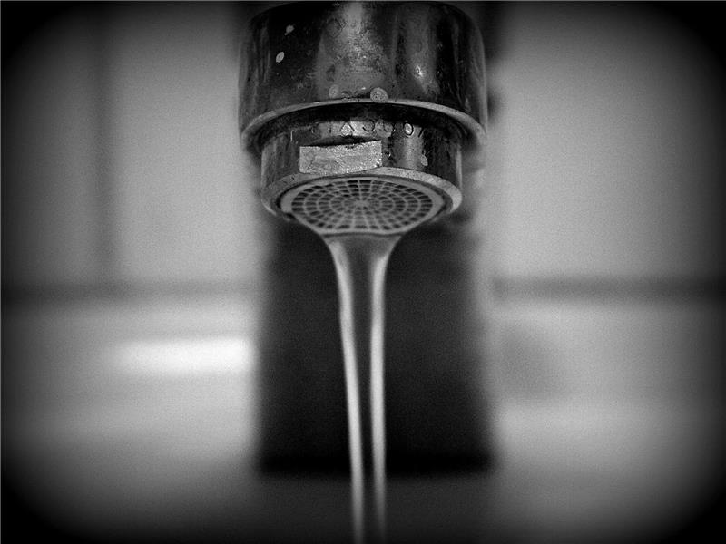 Bereits im vierten Jahr in Folge kommt es auf der Geest zu Problemen mit der Trinkwasserversorgung. Symbolfoto; Pixabay