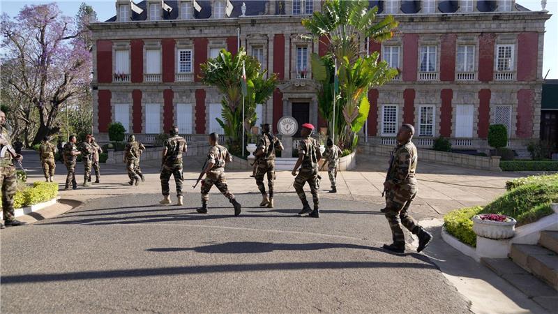 Militär übernimmt Macht in Madagaskar Bereits in der Vergangenheit spielte die Spezialeinheit Capsat eine Rolle bei Machtwechseln im Inselstaat.