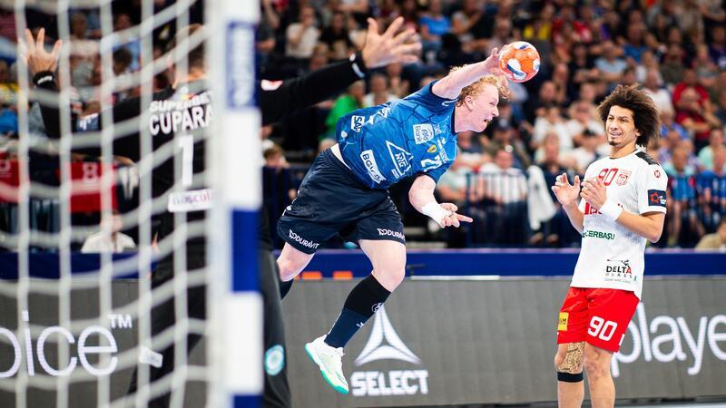 Rhein-Neckar Löwen belegen Platz drei in der European League Berlins Gustav Davidsson beim Torwurf.