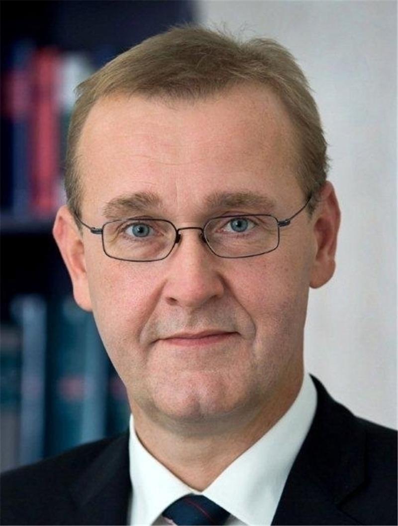 Bernd Seifert.