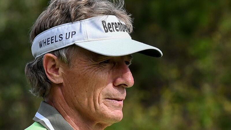 Drei Monate nach Achillessehnenriss: Langer ist zurück Bernhard Langer hat drei Monate nach dem Riss der linken Achillessehne sein Comeback auf der PGA Tour Champions gegeben.