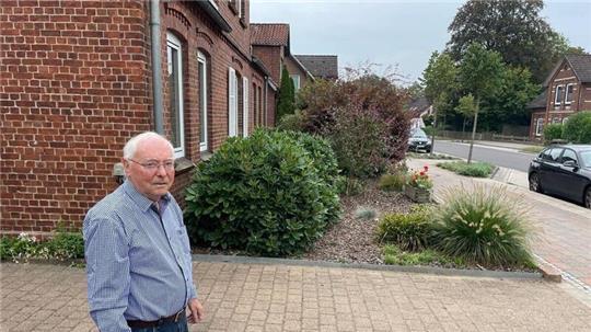 Bernhard Ziegler aus Hemmoor-Basbeck empfindet die Vorgehensweise der BImA als „Frechheit“.