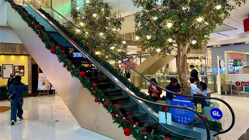 Katholische Philippinen: Wo Weihnachten fast 130 Tage dauert Besonders in Shopping-Malls kommen Weihnachtsfans auf ihre Kosten.