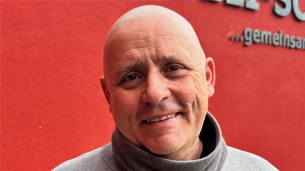 "Bestens. Ich liebe meine Familie, meinen Job, mein Leben."   Peter Haupt, stell...