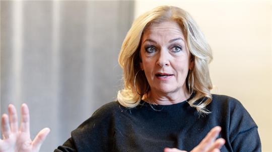 Bettina Tietjen ist im März in Helmste zu Gast.