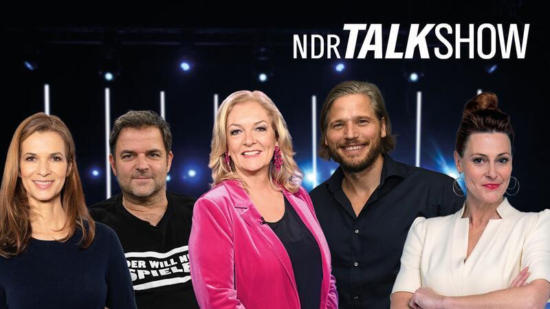 Bettina Tietjen mit Anja Reschke, Martin Rütter, Sebastian Ströbel und Julia Niharika.