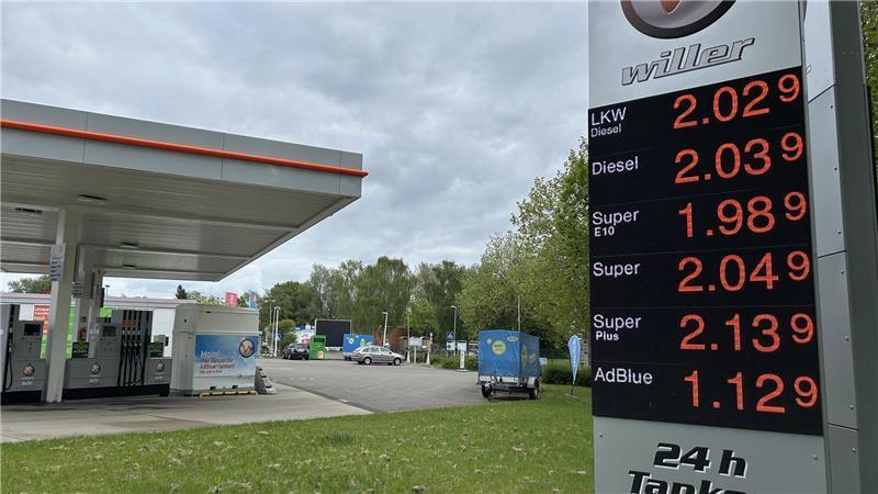 Bft-Willer hat zwei ehemalige Aral-Tankstellen in Buxtehude übernommen.