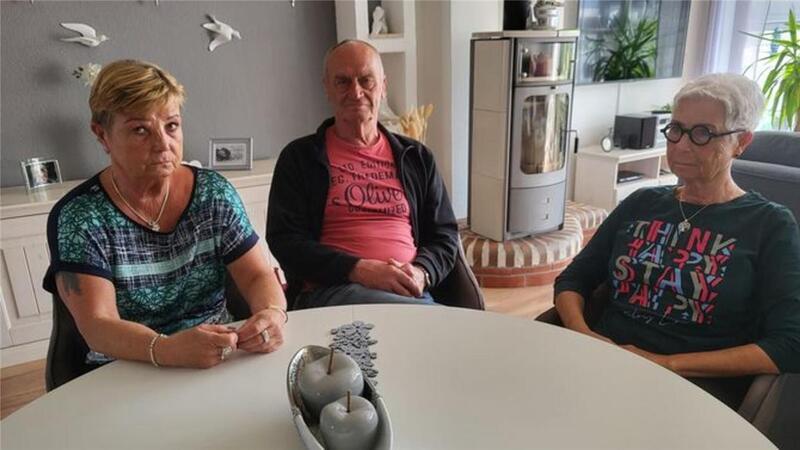 Obdachloser haust in Garage und versetzt Anwohner in Angst und Schrecken Bianka und Herbert Schomaker und ihre Nachbarin Bärbel Michelsen