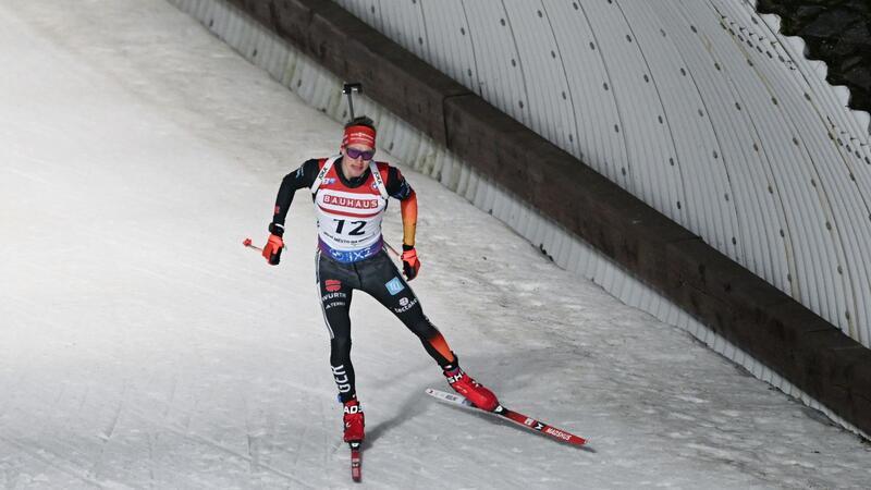 Biathlet Benedikt Doll auf der Strecke.