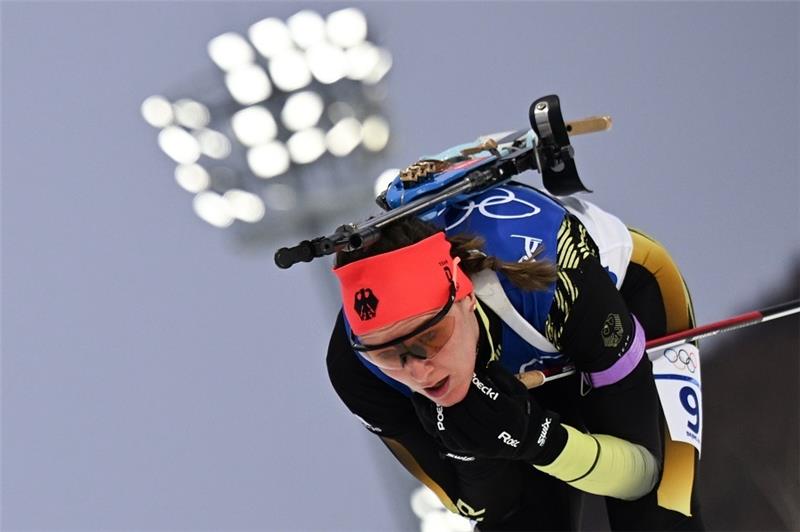 Biathletin Denise Herrmann in Aktion. Foto: Hendrik Schmidt/dpa-Zentralbild/dpa