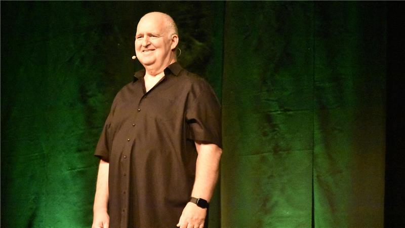 Markus Maria Profitlich in Buxtehude: Party mit Parkinson