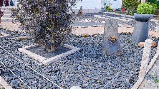 Gartenbesitzer aufgepasst: Für Schottergärten wird es eng