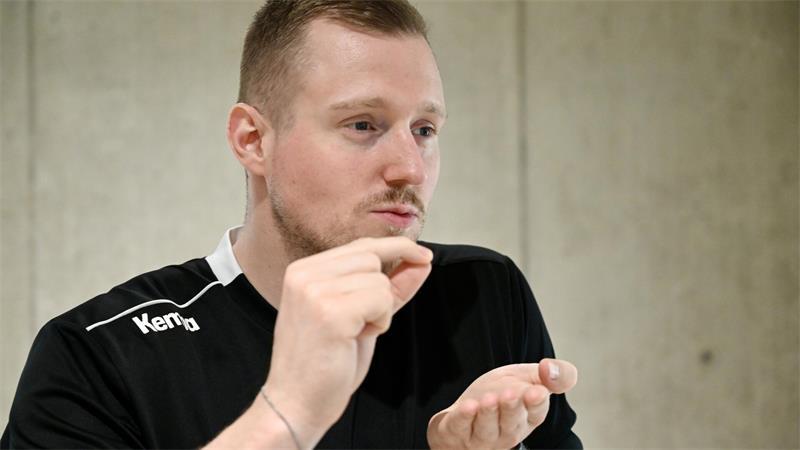 Ohne Worte: BSV-Trainer Jonas Schlender im etwas anderen Interview Ohne Worte: BSV-Trainer Jonas Schlender im etwas anderen Interview