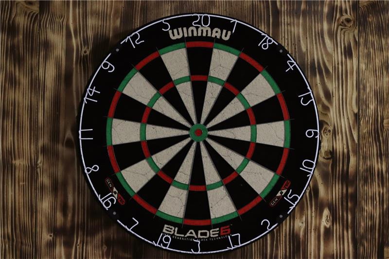 Schützen bieten auch Darts an Schützen bieten auch Darts an