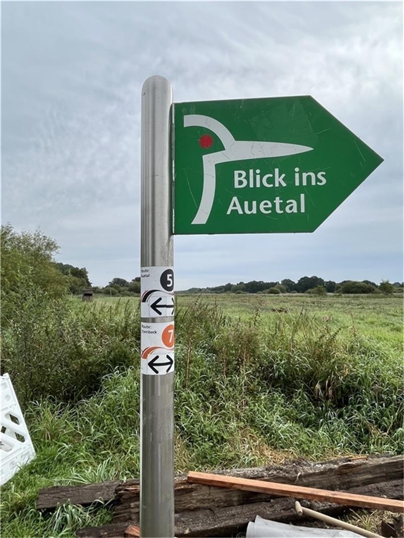 Morsche Militär-Brücke über die Aue wird ersetzt Morsche Militär-Brücke über die Aue wird ersetzt