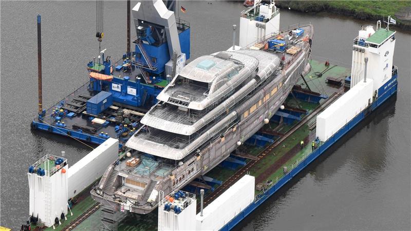 Geheime Luxusyacht für US-Millionär gefertigt?