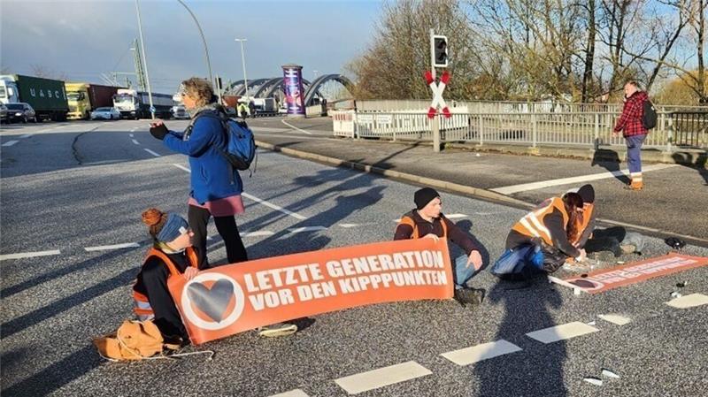 Kiebitz in Gefahr – Dringender Appell an Landwirte im Kreis Kiebitz in Gefahr – Dringender Appell an Landwirte im Kreis