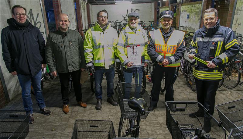 Ohne Licht auf Fahrrad: Schüler im Kreis Stade gefährlich unterwegs