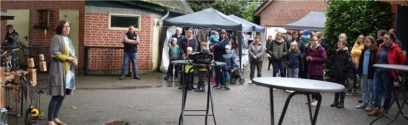 Der gute Zweck rührt beim Hoffest in Oldendorf zu Tränen Der gute Zweck rührt beim Hoffest in Oldendorf zu Tränen