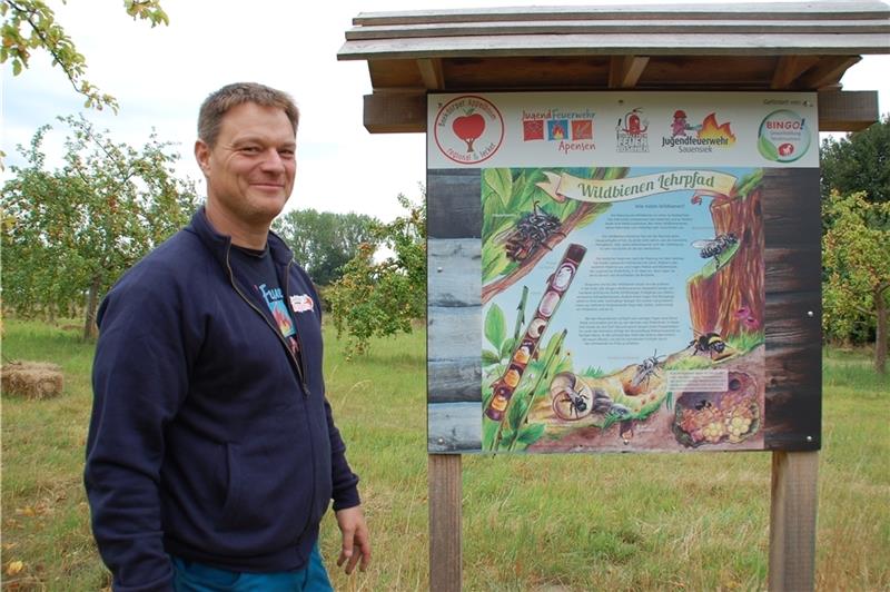 In Beckdorf schenkt die Feuerwehr jetzt Apfelsaft aus eigener Ernte aus In Beckdorf schenkt die Feuerwehr jetzt Apfelsaft aus eigener Ernte aus