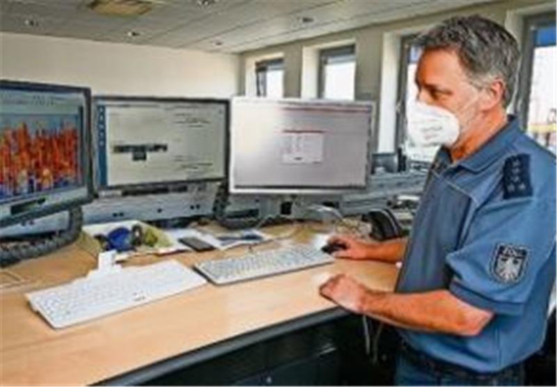 Mit Röntgengerät: Wie der Zoll im Hafen nach Schmuggelware fahndet Mit Röntgengerät: Wie der Zoll im Hafen nach Schmuggelware fahndet