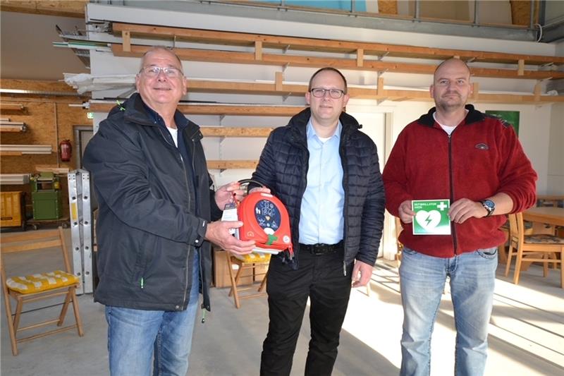 Bürgerbus fährt jetzt mit Lebensretter