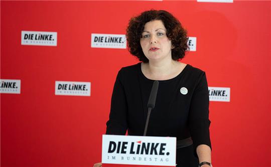 Kundgebung der Linken auf dem Petri-Platz: Amira Mohamed Ali mit dabei