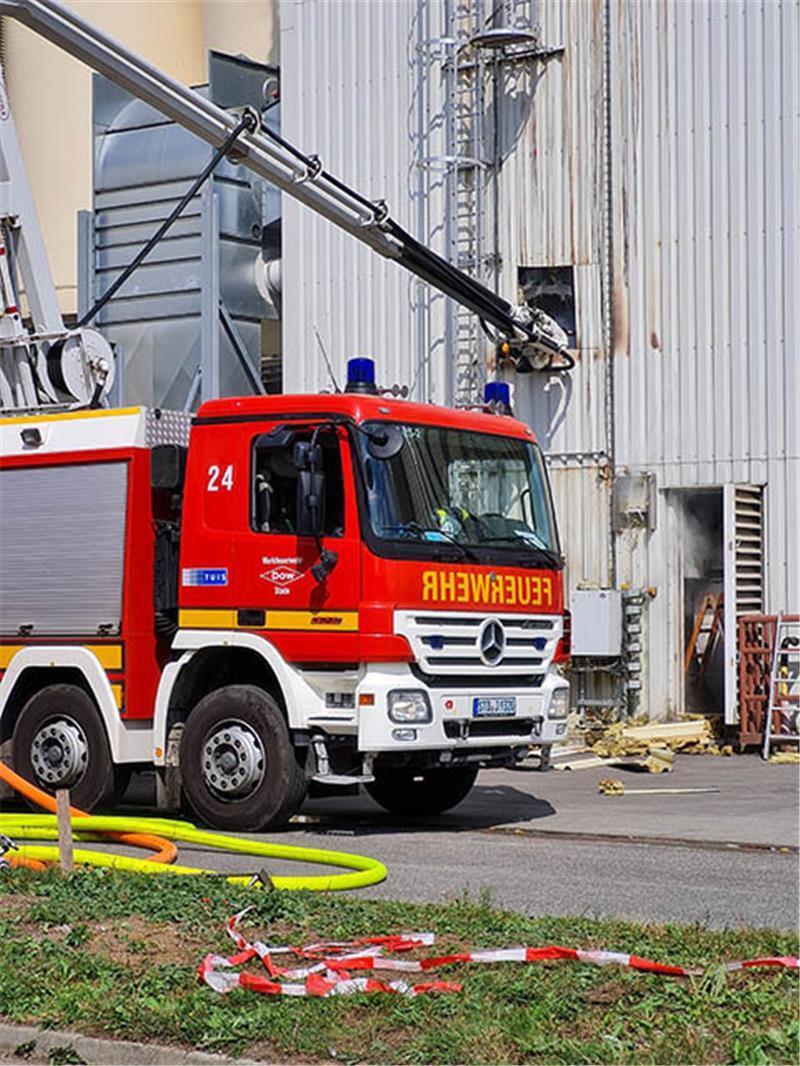 Großeinsatz: Feuer bei Raisa in Apensen