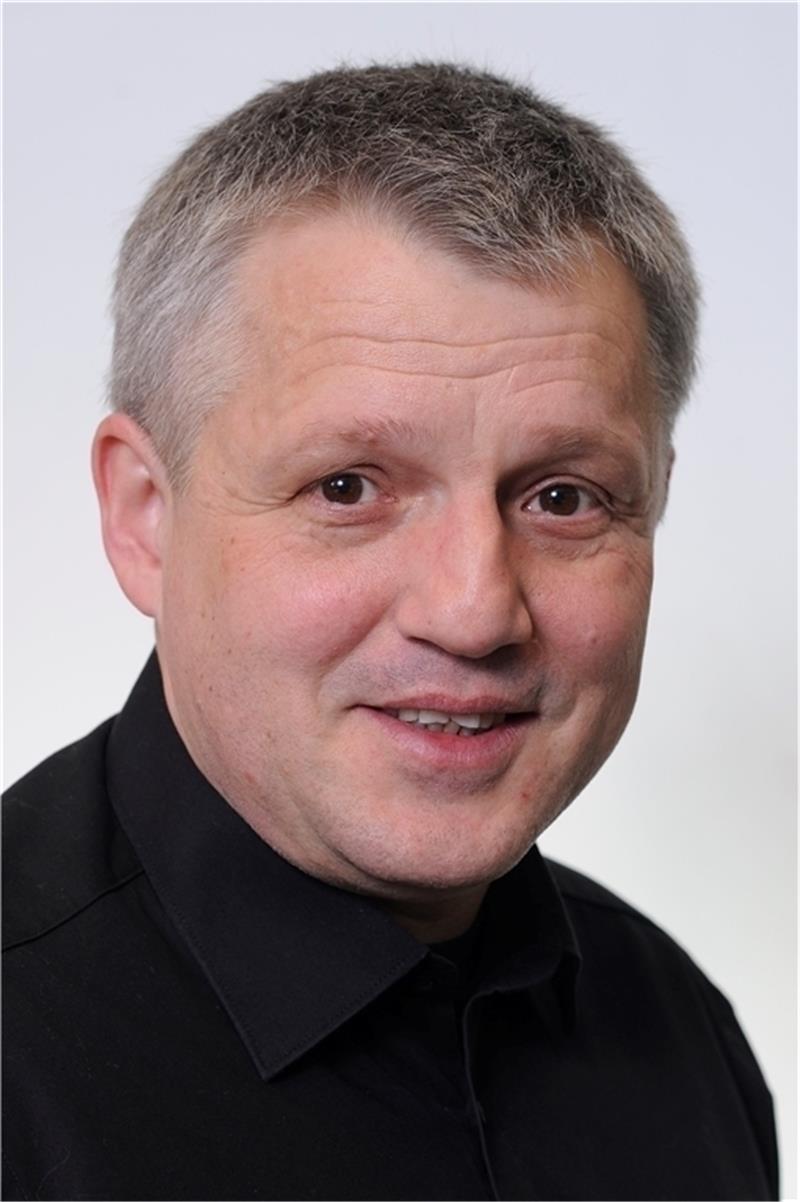 Ewald Lienen: Links schlägt sein Herz