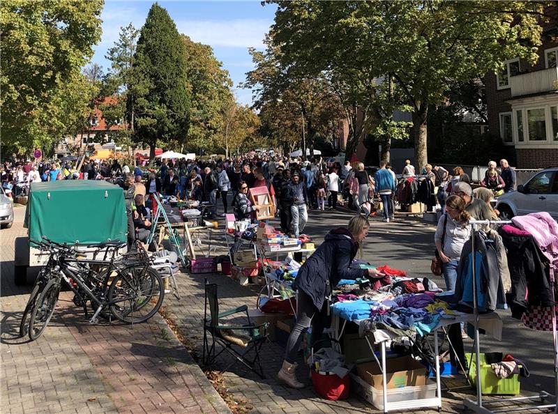 70 Jugendliche beteiligen sich am Flohmarkt