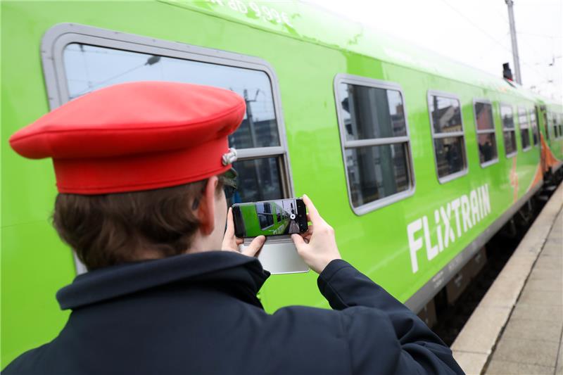 FlixTrain verdoppelt Angebot