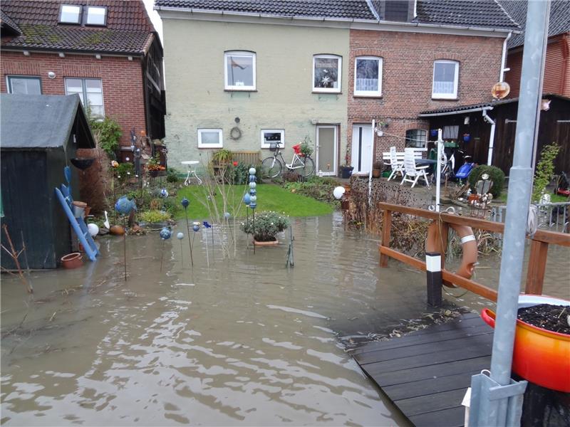 Wenn das Hochwasser im Garten steht