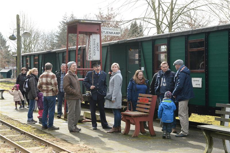 Kleinbahn eröffnet die Saison 2016