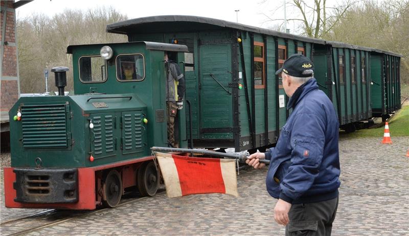 Kleinbahn eröffnet die Saison 2016
