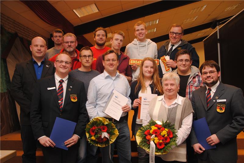 Blanke bleibt Vorsitzender der DLRG Buxtehude