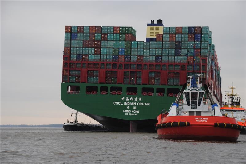 "CSCL Indian Ocean" ist auf dem Weg nach Rotterdam
