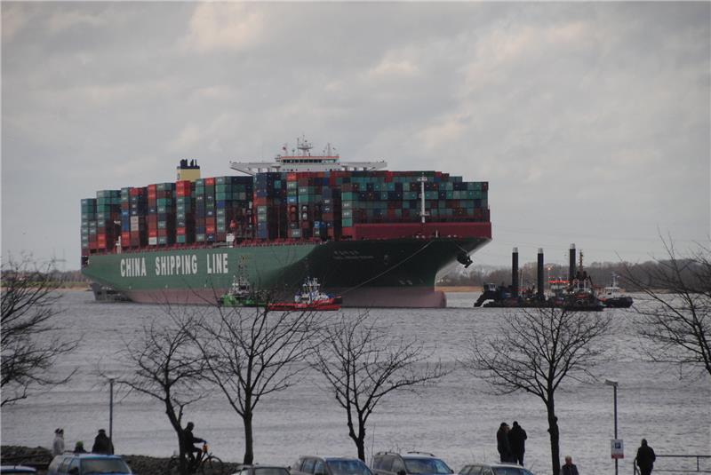 Rund um die Indian Ocean wird weiter gebaggert