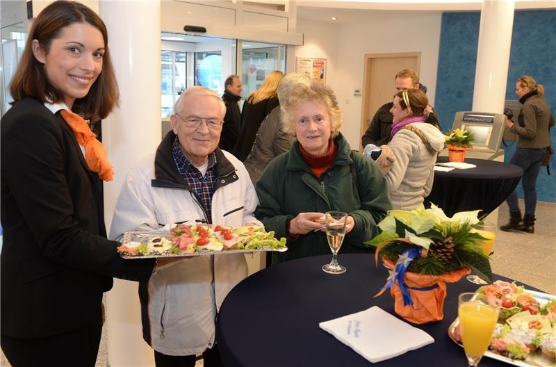 Volksbank Geest stellt neue Geschäftsstelle vor