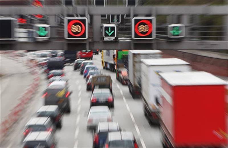Hamburg droht der Verkehrsinfarkt