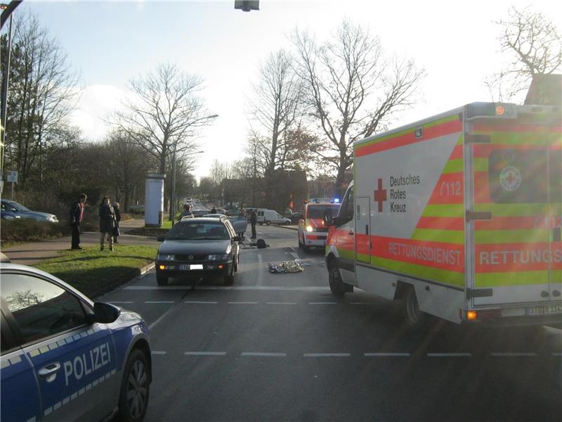 Radfahrer bei Unfall in Stade lebensgefährlich verletzt