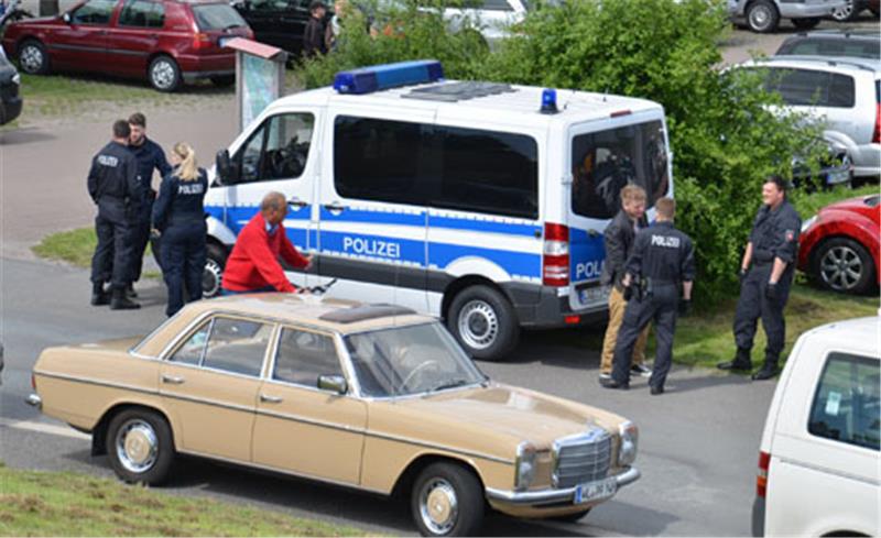 Vatertag 2014 - Resümee von Polizei und Rettungsdienst Vatertag 2014 - Resümee von Polizei und Rettungsdienst