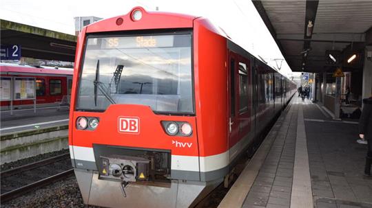 S5: Defektes Kabel legt S-Bahn-Verkehr zwischen Buxtehude und Stade lahm