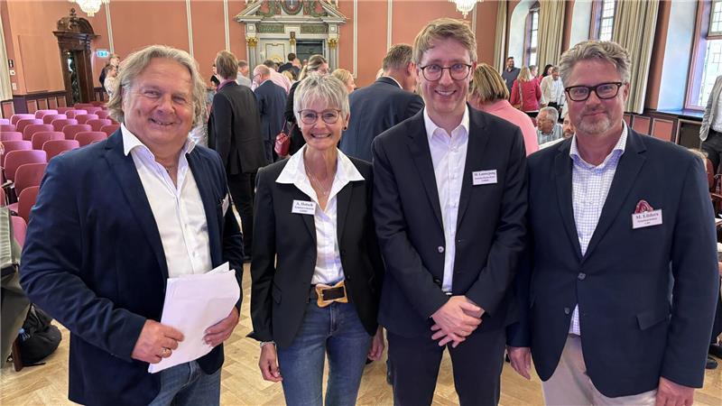 Bilden aktuell mehr als 200 angehende Lehrkräfte in Stade aus (von links): Martin Gäb (Gymnasien), Andrea Hotsch und Mathias Lauterjung (Grund-, Haupt und Realschulen) sowie Martin Lüders (Berufsbildende Schulen).