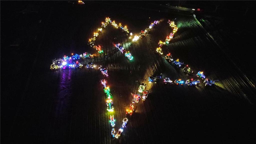 Bilder von der Lichterfahrt 2025. 