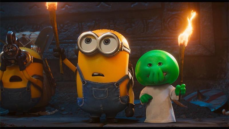 Die kleinen gelben Minions und Hollywood Bill Kaulitz spricht den kleinen, grünen Goomi.