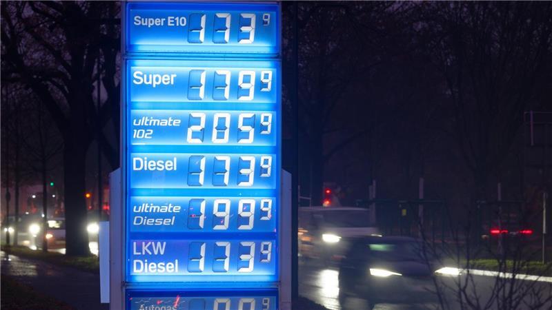 Billigeres Tanken: Zumindest bei den Spritpreisen gab es zuletzt etwas Entspannung.