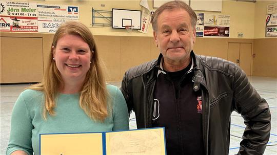Birge Dieckmann und Landesfachwart Bernd Schnackenberg.