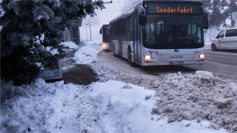 Bis 11 Uhr mussten alle Betroffene ihre Häuser verlassen haben, das betraf etwa 6.000 Haushalte.
